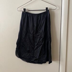 Little vintage black slip with side slit size medium